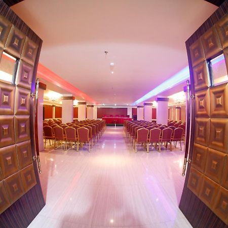 Hotel Park Residency Nilambur ภายนอก รูปภาพ