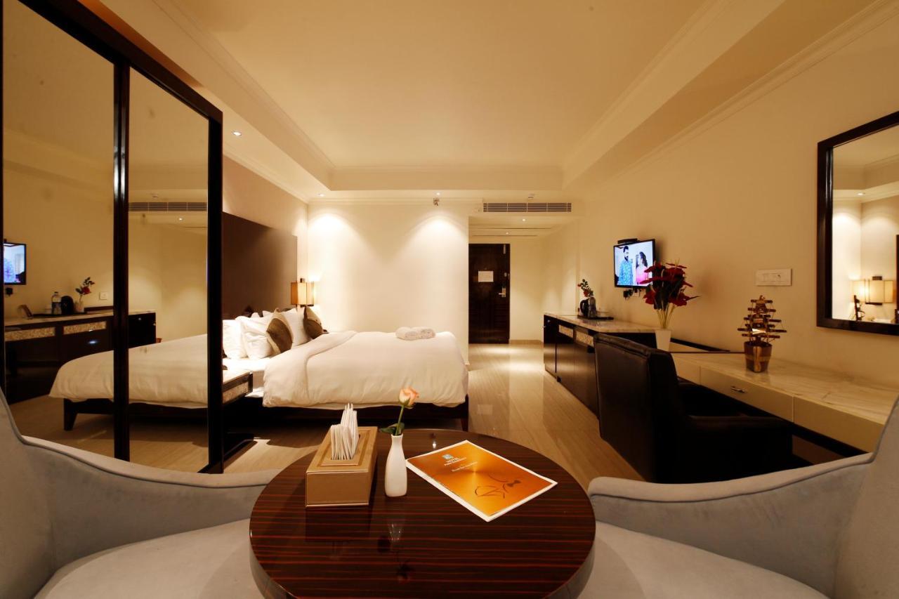 Hotel Park Residency Nilambur ภายนอก รูปภาพ